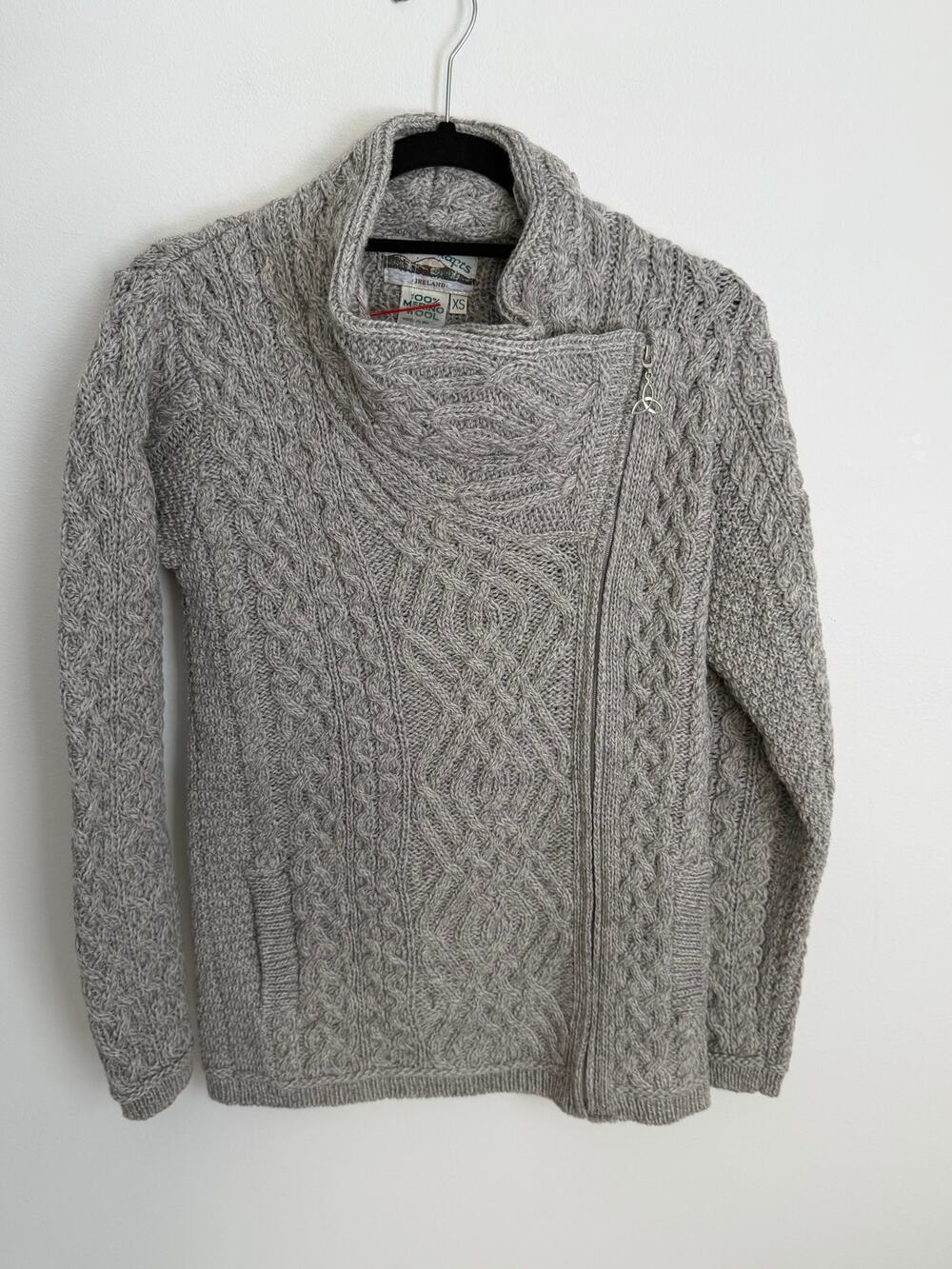 Aran Crafts cable-knit merino wool zippered front coatigan size XS